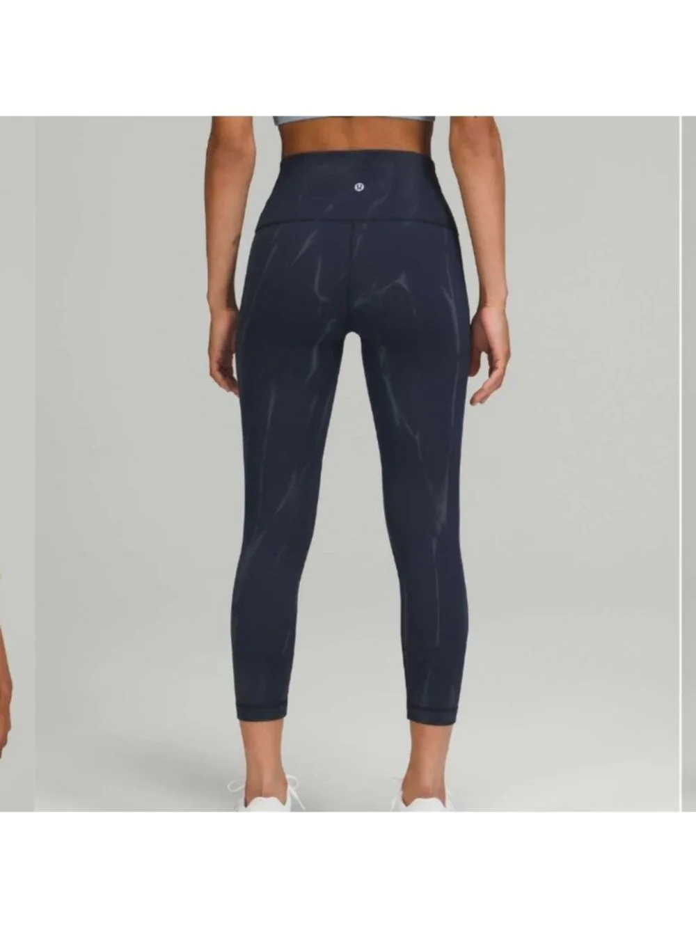 Lululemon Wunder Train High-Rise Crop 23
